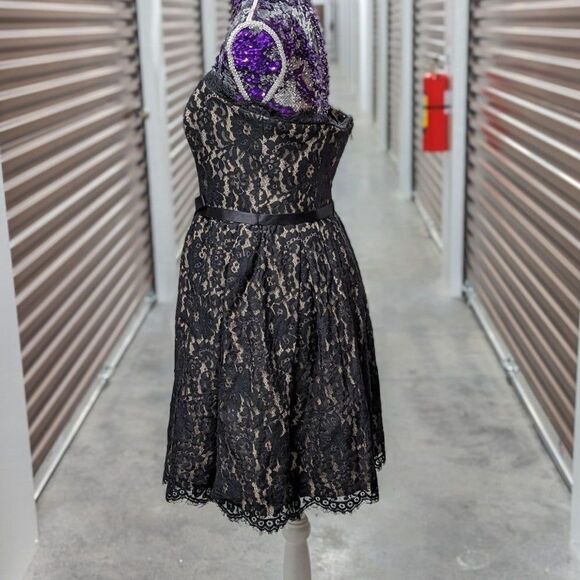 Neiman Marcus Robert Rodriguez Size 10 Black Lace Knee-lengthDress - Picture 3 of 9